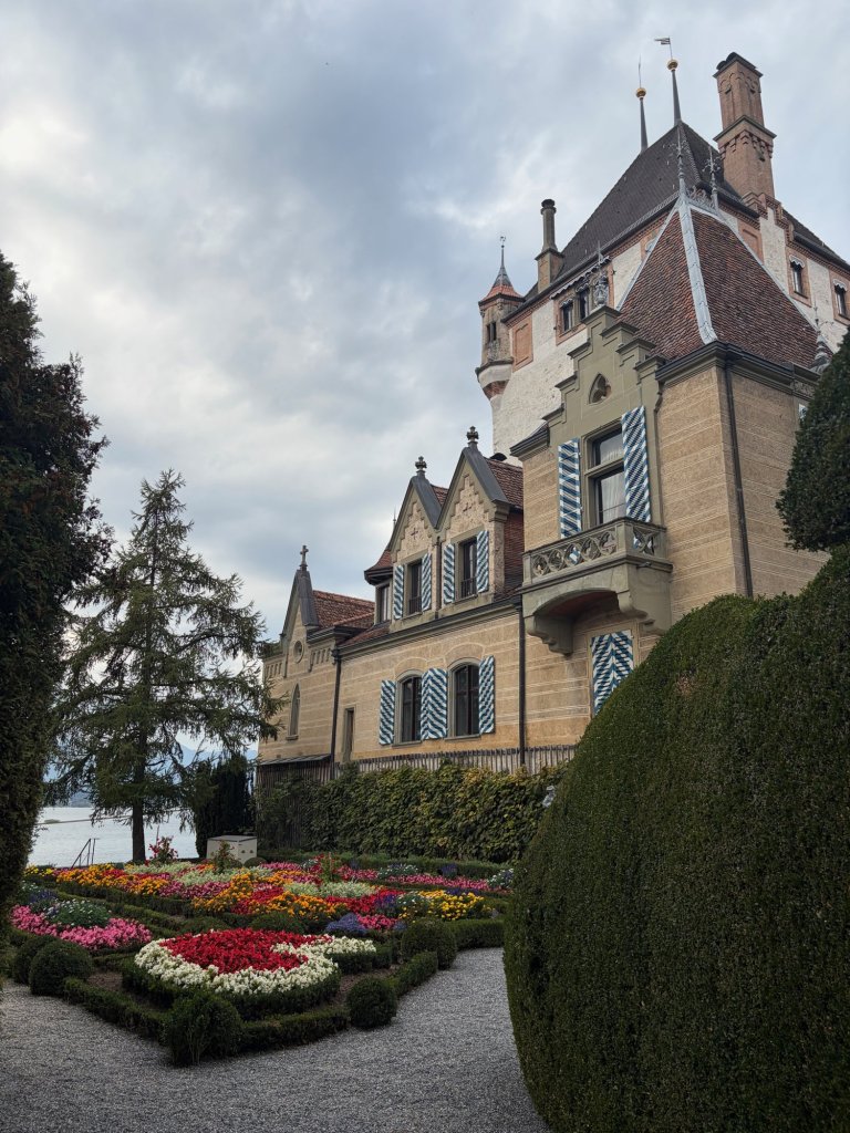 Oberhofen Castle and gardens
