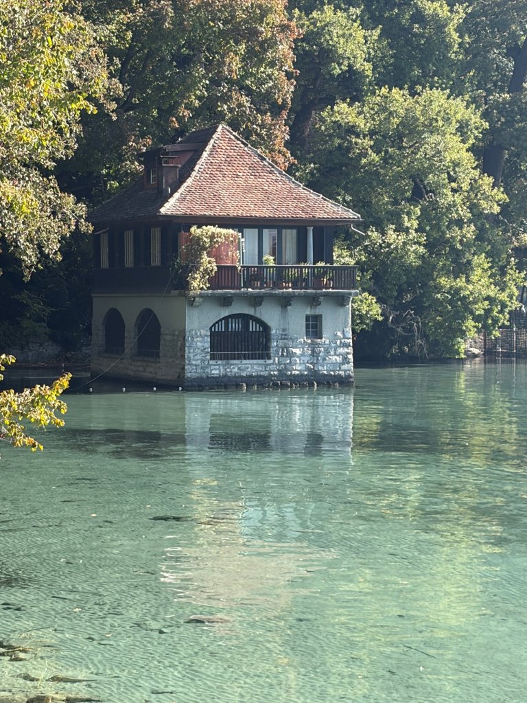Boathouse on Lake Thun