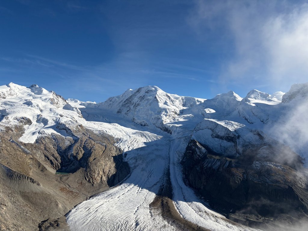 Glacier between the mountains